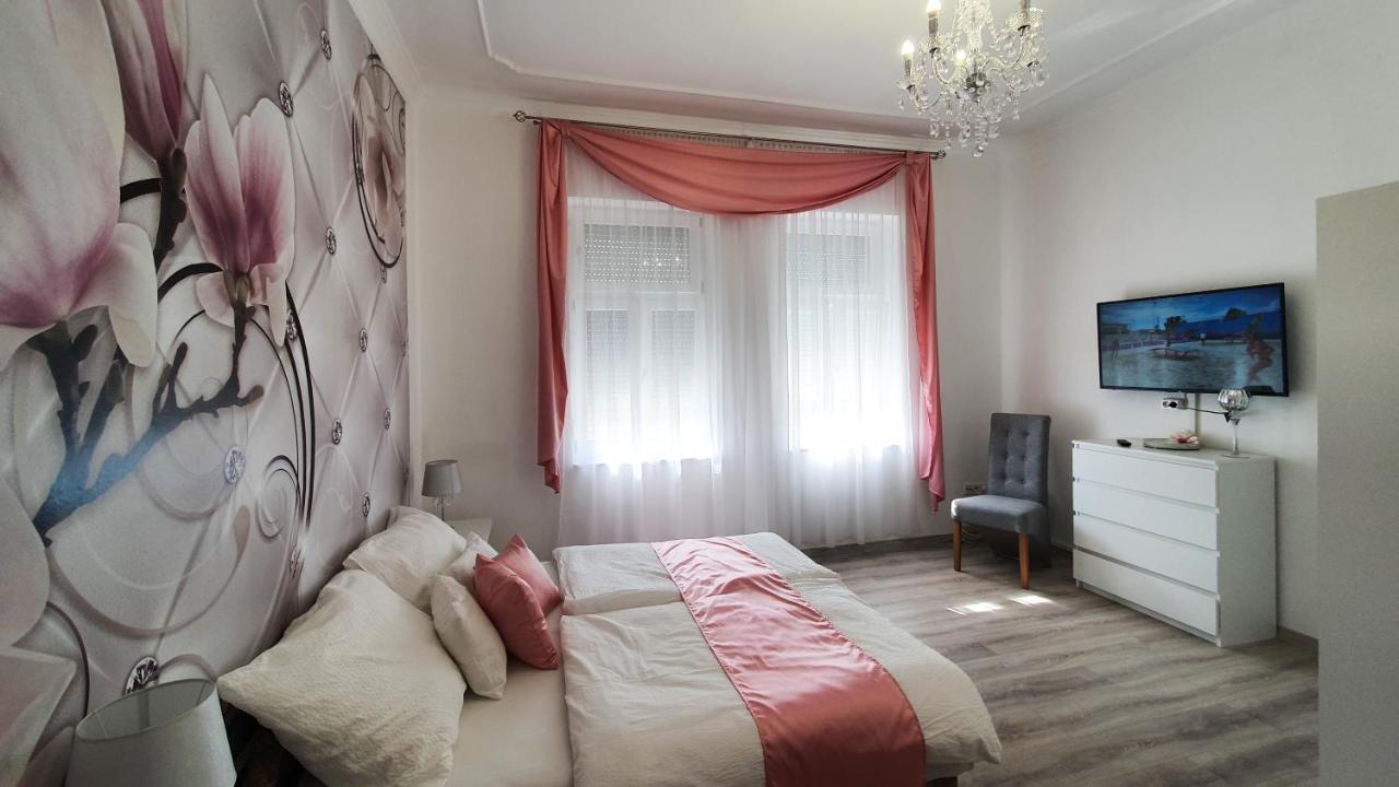 Villa Napsugar Balatonlelle Εξωτερικό φωτογραφία
