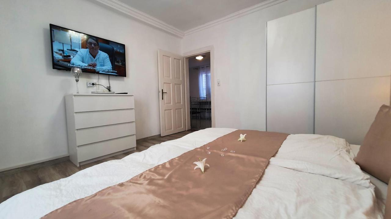 Villa Napsugar Balatonlelle Εξωτερικό φωτογραφία